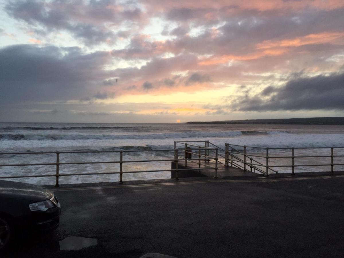 The View Bed and Breakfast Lahinch Buitenkant foto
