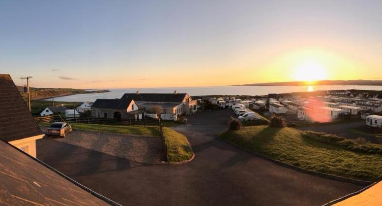 The View Bed and Breakfast Lahinch Buitenkant foto