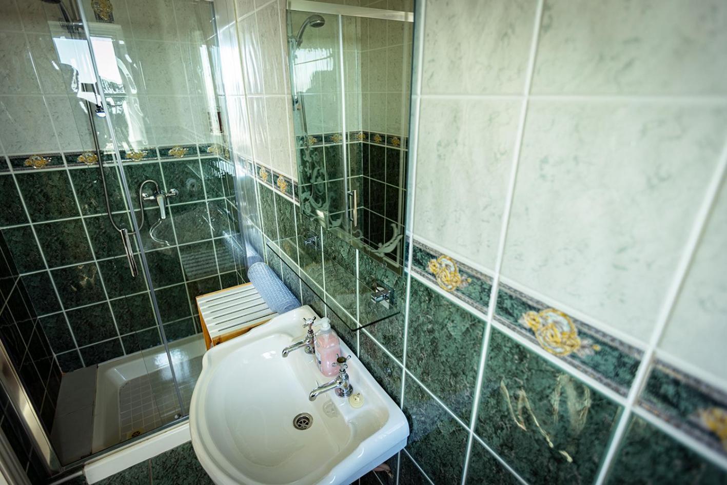 The View Bed and Breakfast Lahinch Buitenkant foto
